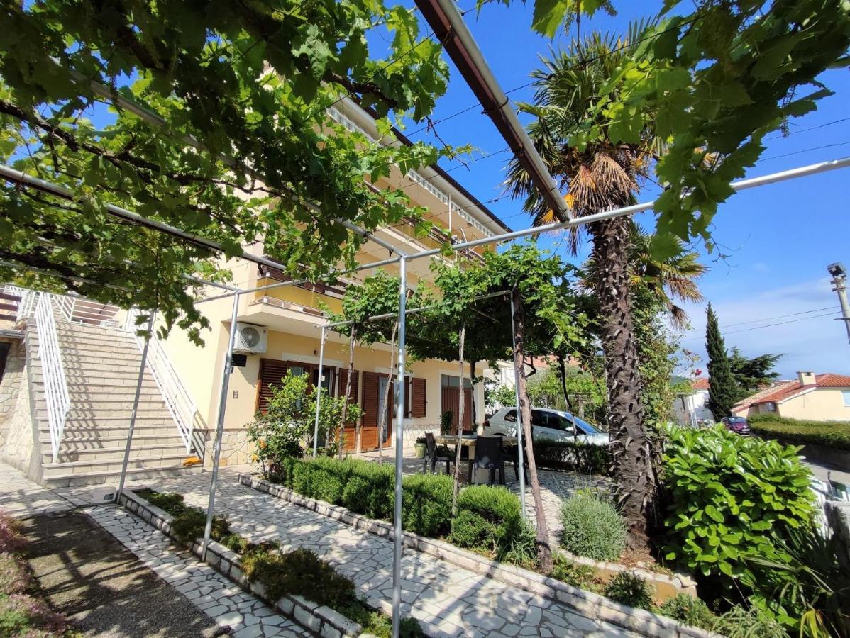 Vladimir 4+1 Διαμέρισμα Crikvenica Εξωτερικό φωτογραφία