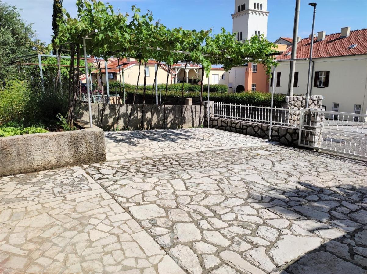 Vladimir 4+1 Διαμέρισμα Crikvenica Εξωτερικό φωτογραφία